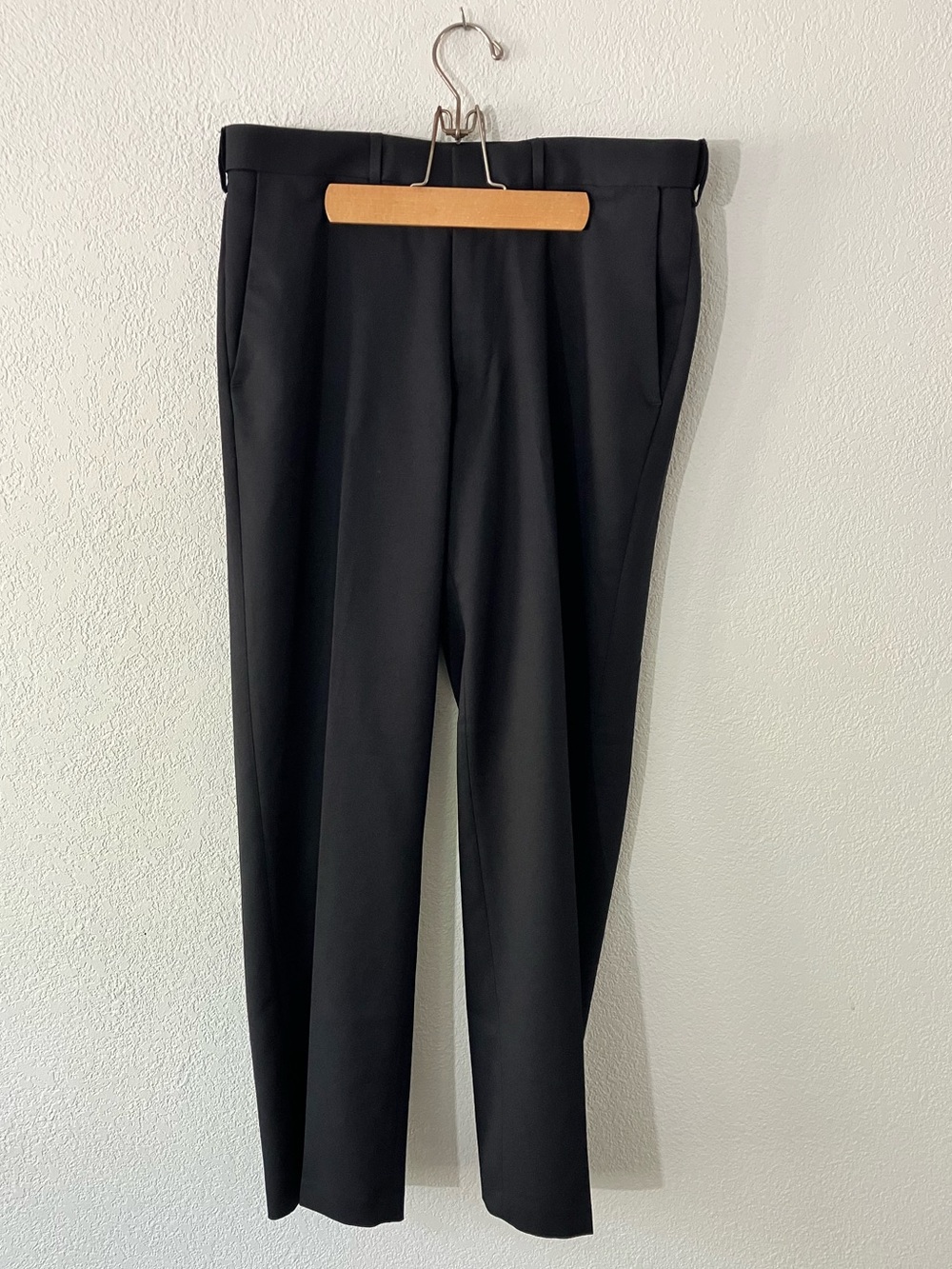 haggar men’s black straight fit dress pants